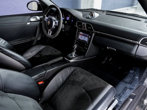 Used 2012 Porsche 911 Carrera GTS RWD image 27