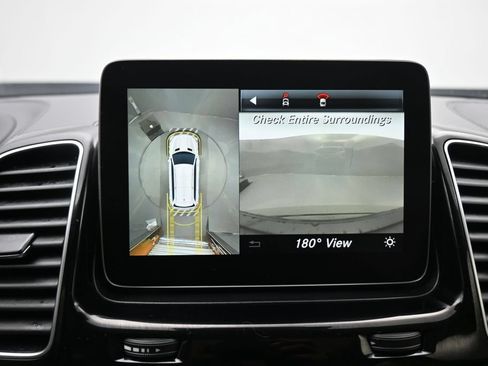 Used 2018 Mercedes-Benz GLS 450 4MATIC image 26