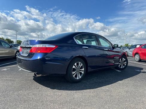 Used 2015 Honda Accord LX image 10