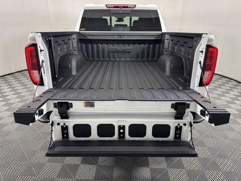 New 2025 GMC Sierra 1500 Elevation w/ Elevation Premium Package image 19