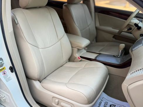 Used 2008 Toyota Avalon XLS FWD image 24