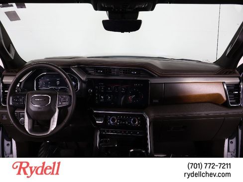 Certified 2023 GMC Sierra 1500 Denali w/ Technology Package image 15