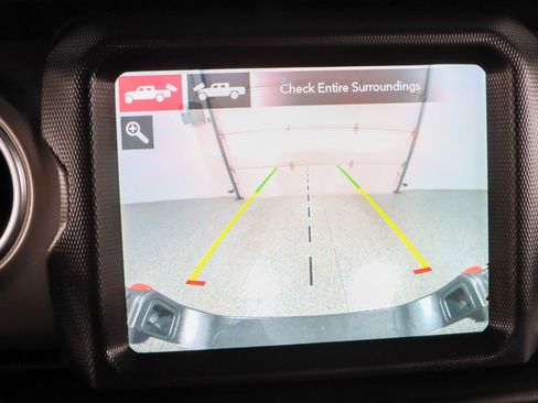 Used 2020 Jeep Gladiator Rubicon image 19