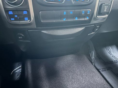 Certified 2017 RAM 1500 Big Horn image 28