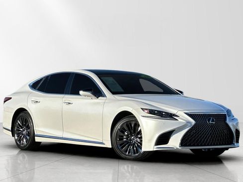 Used 2018 Lexus LS 500 image 1