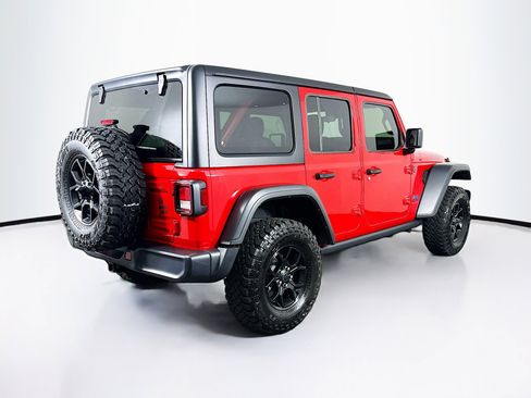 Used 2024 Jeep Wrangler Willys image 9