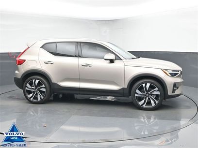 Used 2024 Volvo XC40 B5 Plus w/ Protection Package Premier