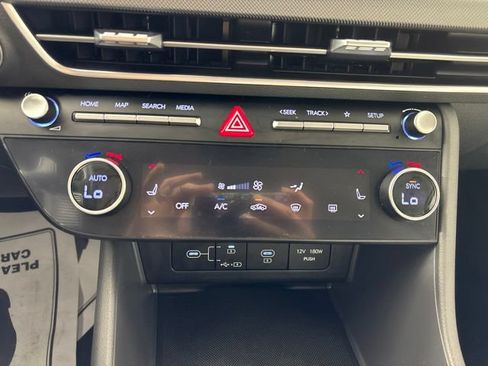 Used 2024 Hyundai Sonata SEL FWD image 7