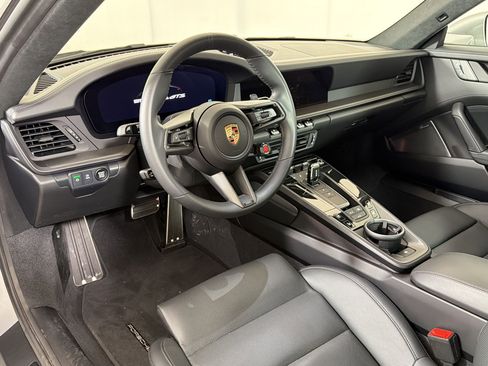 Certified 2026 Porsche 911 Carrera GTS RWD image 4
