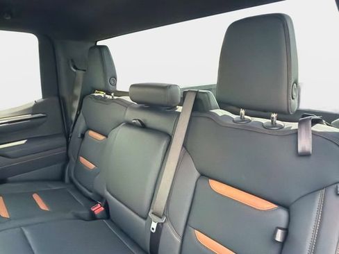 Used 2025 GMC Sierra 1500 AT4 AWD/4WD image 12