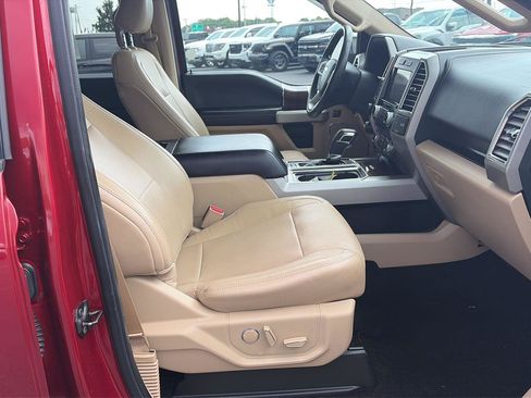Used 2016 Ford F150 Lariat w/ Equipment Group 502A Luxury AWD/4WD image 16