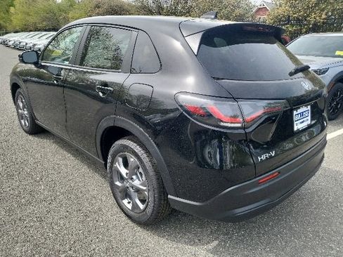 New 2026 Honda HR-V LX image 5