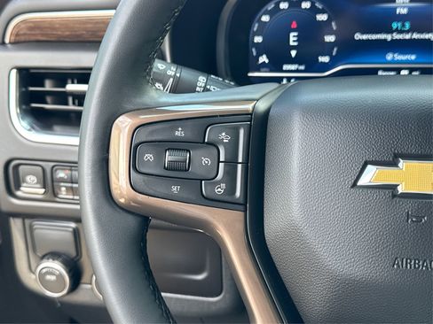 Used 2023 Chevrolet Tahoe High Country image 32