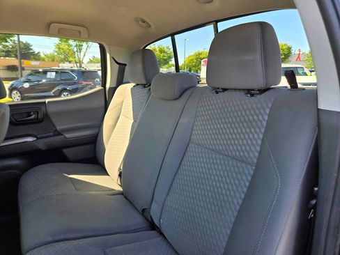 Used 2022 Toyota Tacoma SR5 w/ Black Out Package (TMS) AWD/4WD image 22