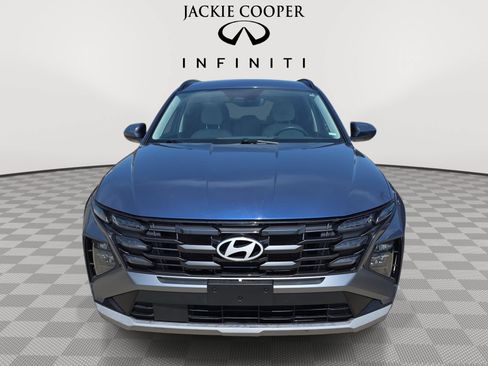 Used 2025 Hyundai Tucson SEL FWD image 2