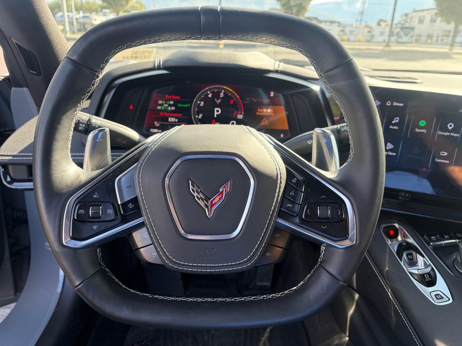 Used 2025 Chevrolet Corvette Stingray Preferred Cpe w/ Z51 Performance Package RWD image 12
