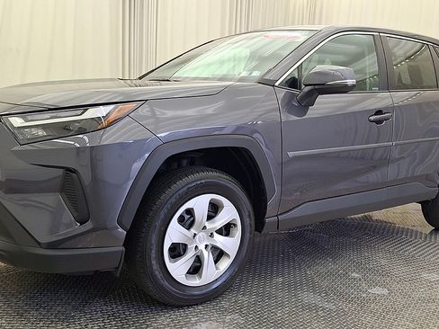 Certified 2023 Toyota RAV4 LE AWD/4WD image 11