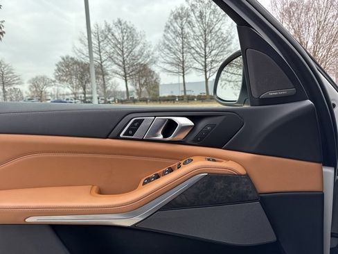 Certified 2024 BMW X5 xDrive40i w/ Premium Package image 21