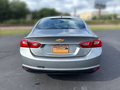Used 2025 Chevrolet Malibu LT