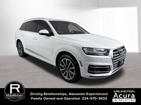 Used 2017 Audi Q7 3.0T Prestige AWD/4WD image 3