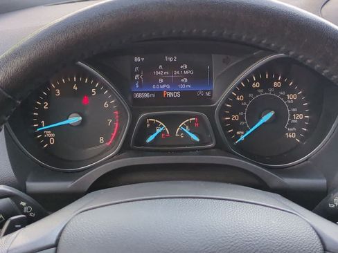 Used 2017 Ford Escape Titanium FWD image 30
