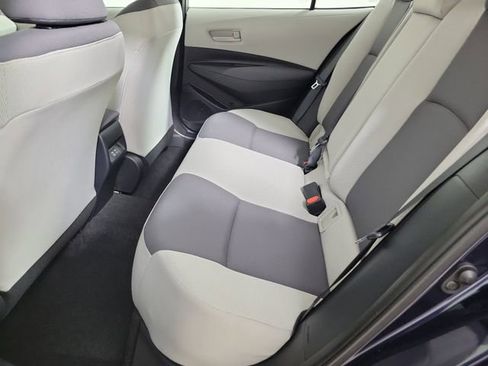 Used 2023 Toyota Corolla LE FWD image 12