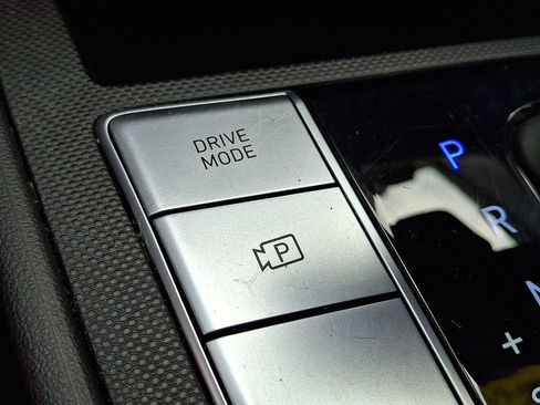 Certified 2023 Hyundai Elantra SEL FWD image 24