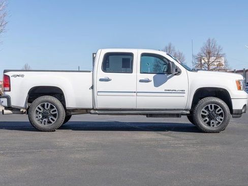 Used 2013 GMC Sierra 3500 Denali image 5