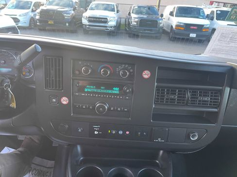 Used 2020 Chevrolet Express 2500 LT w/ LT Preferred Equipment Group image 22