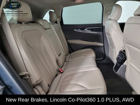Used 2022 Lincoln Nautilus Reserve AWD/4WD image 17