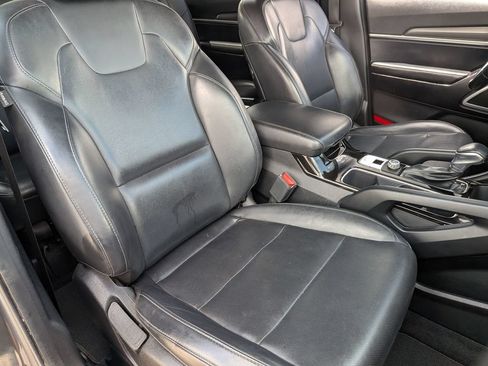 Used 2020 Kia Telluride S FWD image 32