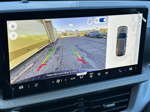 New 2026 Ford Explorer Active w/ Active Comfort Package image 18