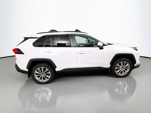 Used 2024 Toyota RAV4 XLE Premium image 3