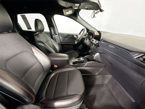 Used 2025 Ford Escape ST-Line FWD image 38