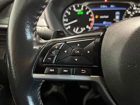 Used 2023 Nissan Altima 2.5 SR FWD image 22