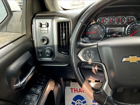 Used 2019 Chevrolet Silverado 2500 LT AWD/4WD image 13