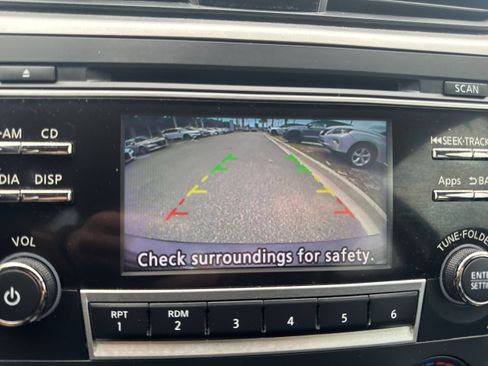 Used 2016 Nissan Altima 2.5 S w/ Power Driver Seat Package FWD image 12