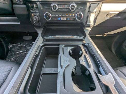 New 2026 Ford F250 Lariat w/ FX4 Off-Road Package image 23