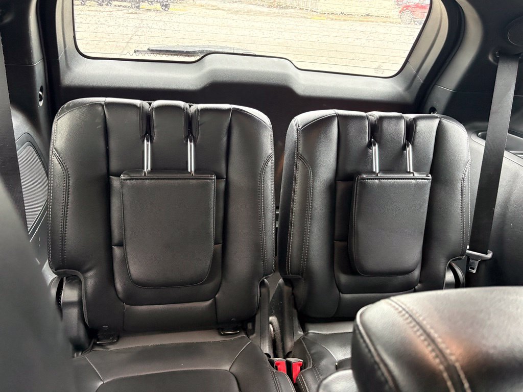 Used 2018 Ford Explorer Limited AWD/4WD image 12