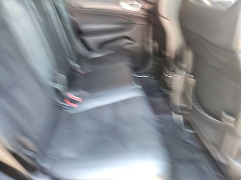 Used 2018 Jeep Grand Cherokee Altitude AWD/4WD image 26