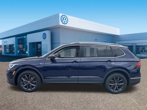 Certified 2023 Volkswagen Tiguan SE image 4