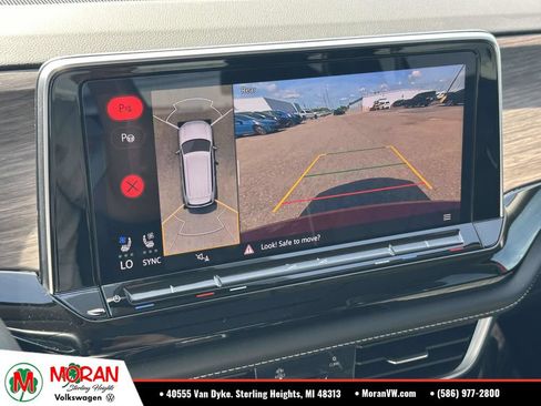 Used 2024 Volkswagen Atlas SEL Premium R-Line AWD/4WD image 28
