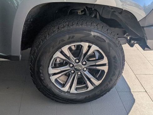 Used 2022 Chevrolet Colorado Z71 w/ Safety Package image 19