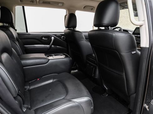 Used 2024 INFINITI QX80 Luxe AWD/4WD image 39