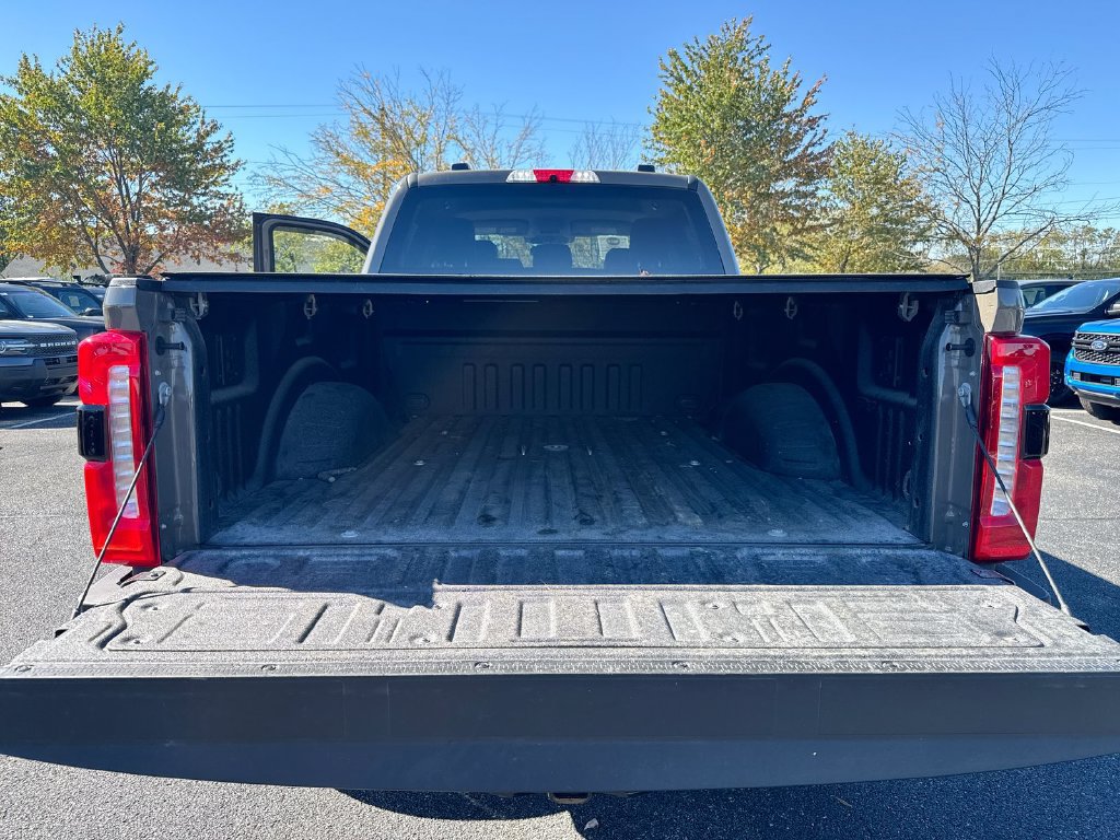 Used 2026 Ford F350 Lariat w/ FX4 Off-Road Package AWD/4WD image 24