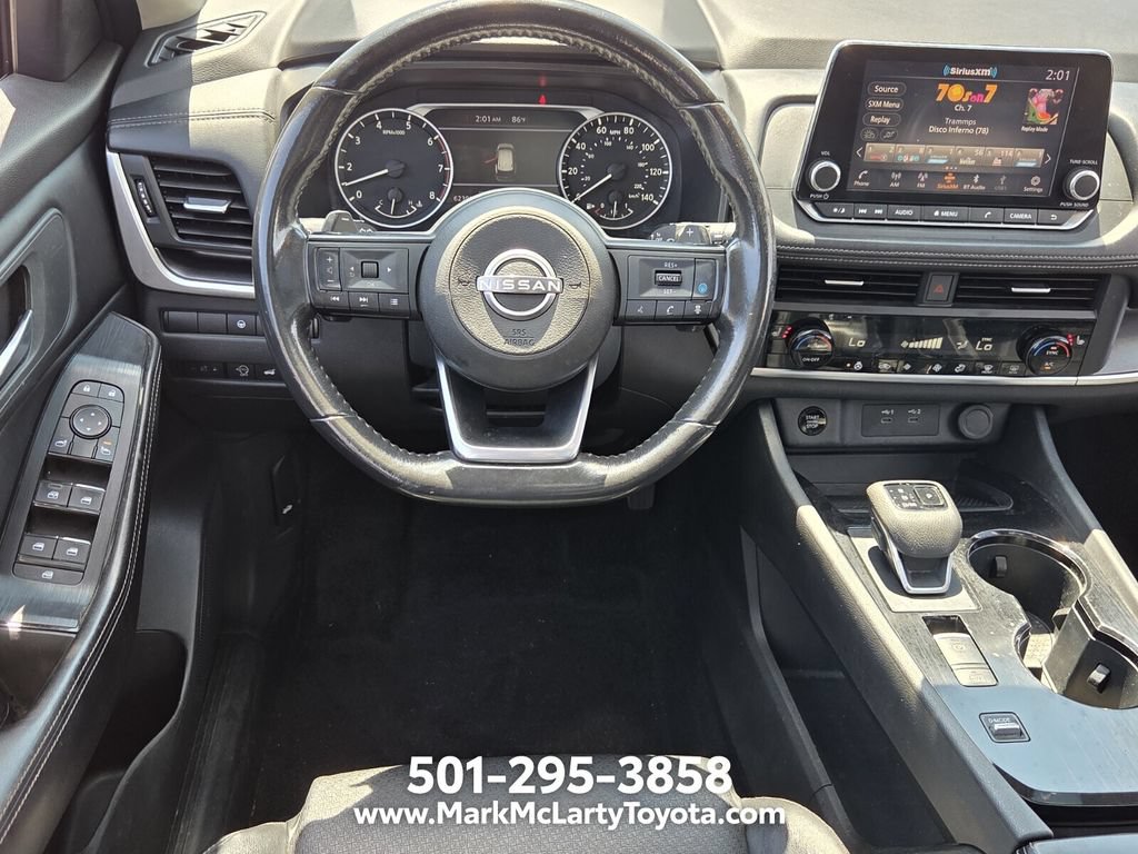 Used 2024 Nissan Rogue SV w/ SV Premium Package FWD image 11