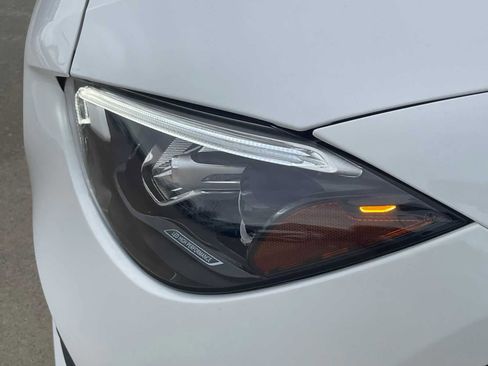 Certified 2025 Mercedes-Benz C 300 Sedan image 10