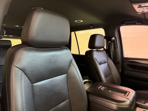 Used 2022 Chevrolet Tahoe LT RWD image 15