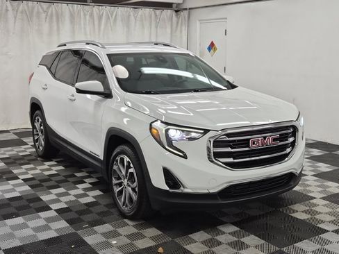 Used 2020 GMC Terrain SLT w/ Preferred Package image 1