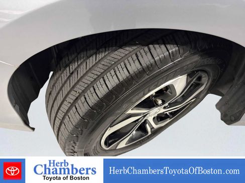 Used 2016 Honda Accord LX image 9